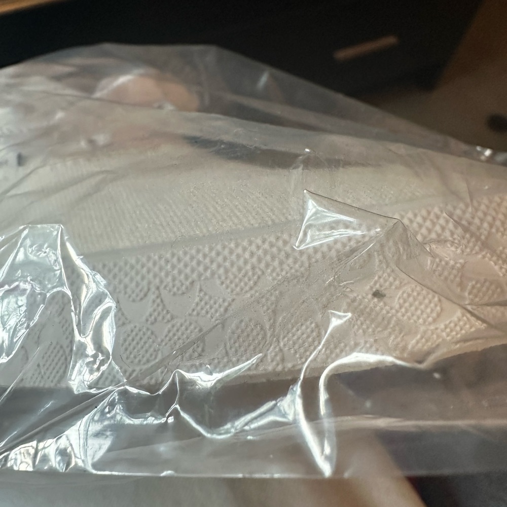 Shoes - Picture 5 of 5